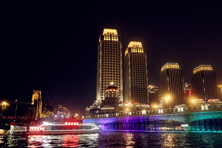 海河夜景，流光溢彩的河畔魅力新呈現(xiàn)