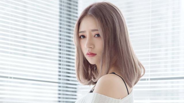 催眠高莜柔，變化、學(xué)習(xí)與自信的力量最新章節(jié)